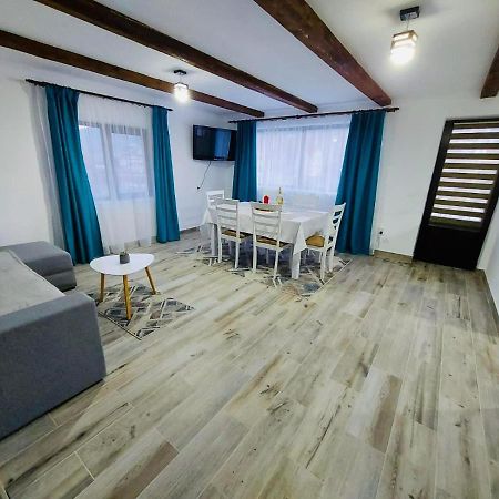 شقة Casa Radu Cîrlibaba المظهر الخارجي الصورة