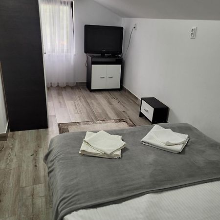 شقة Casa Radu Cîrlibaba المظهر الخارجي الصورة